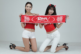 Kim In Ae (김인애) and Park Hyun Sun (박현선)