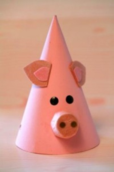 Pig-Face-Party-Hat-Template-200x300