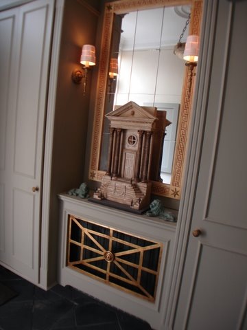[Hall.stairwayapartmentovershop.09002[3].jpg]