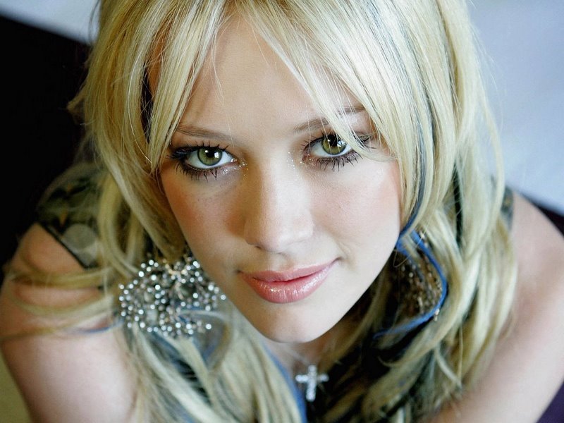 Hilary Duff, , hot japanese girls, hot japanese models, cute japanese models, hot asian girls, sexy japanese girls, hot sexy Celebrity video Photos Pics Wallpapers