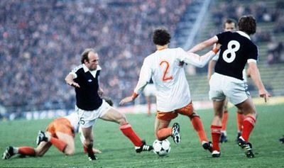 archie-gemmill-goal