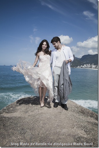 tititi - ensaio romântico edgar e marcela revista moda brasil - 06