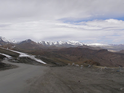 The Road going down into Upshi