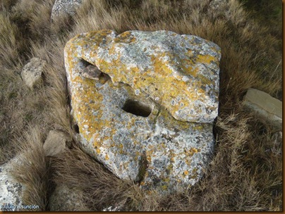 Curiosa piedra trabajada - Castro de El Dorre - Artajona