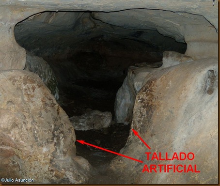 Detalle tallado artificial cueva de Amenasillo 2 - Valle de Erro