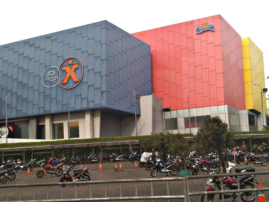 Menghitung Hari di eX Plaza - Indonesia
