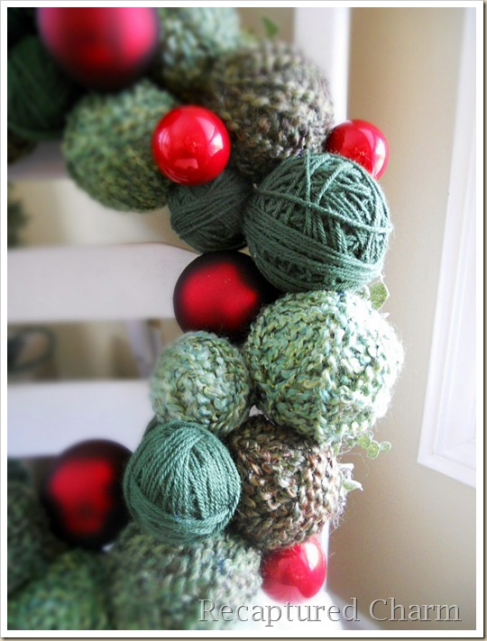 yarn christmas wreath 042a