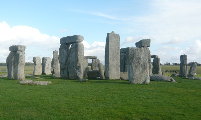 [Stonehenge 2[3].jpg]