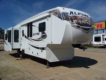 Alpine 2010 fifth wheel