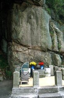 Daegu Donghwasa Rock-relief Seated Buddha