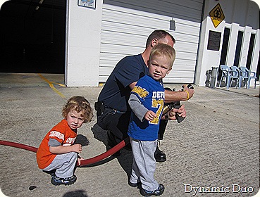 rals and gus firing the fireman's hose! (3)