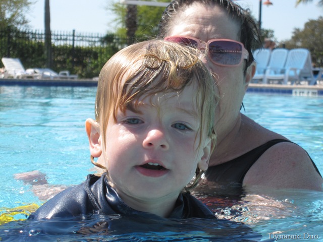 [rals swims with nonnie[3].jpg]