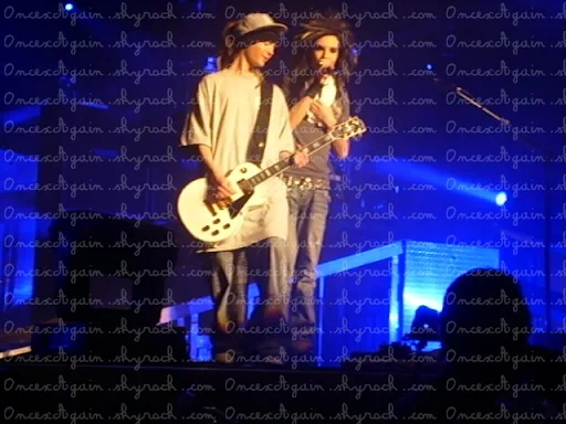 Image search at PicPoke.com