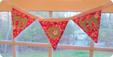 Tamdoll's Mother's Day Bunting