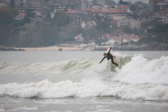 Tom Good Surfing NS Boards in Spain