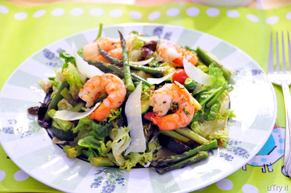 Roasted Asparagus and Shrimp Salad