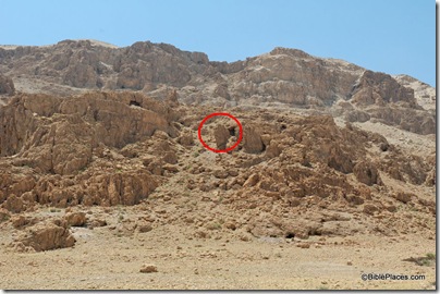 Qumran area of Cave 1, tb051106999 marked