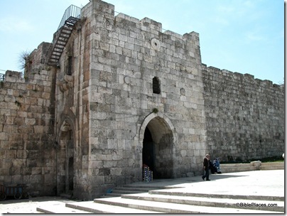 Herod's Gate, tb042403205