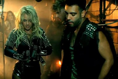 [Britney Spears Till The World Ends[4].jpg]