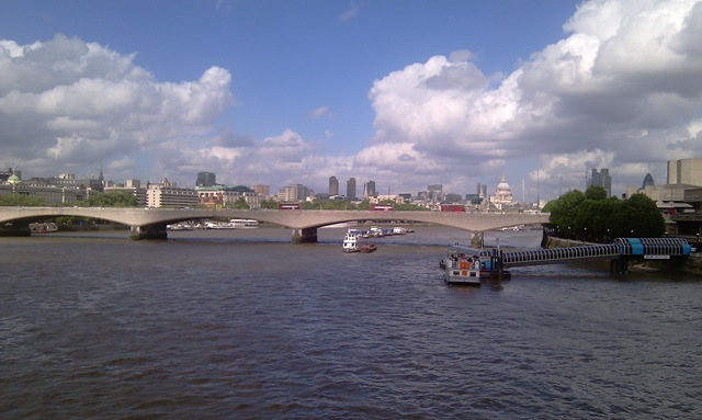 [View from the Jubilee Bridge[3].jpg]