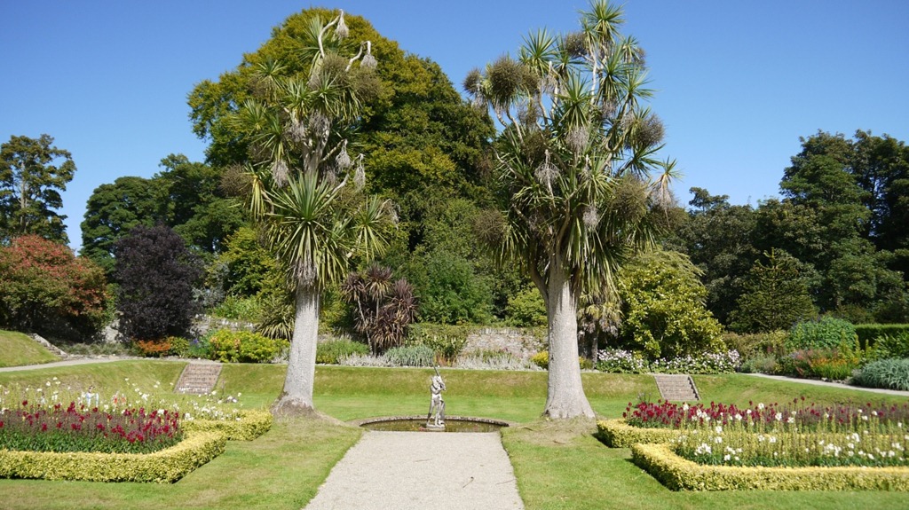 [The Gardens[2].jpg]