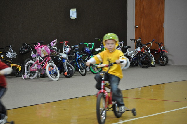 [03-30-11 Bike-a-thon 47[2].jpg]