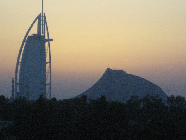 [2010-05-10 Dubai 2076[3].jpg]