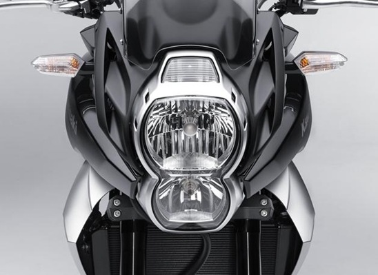 Versys 2010 front view