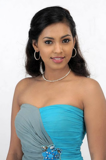 Actress Shammu Sexy Stills