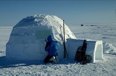 inupiat-eskimo-igloo
