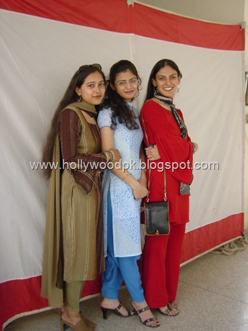 [hot pakistani girls. hot indian girls. desi bachi, desi indian girls. pk models (23)[2].jpg]