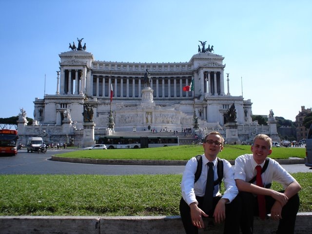[Future companions in Rome[3].jpg]