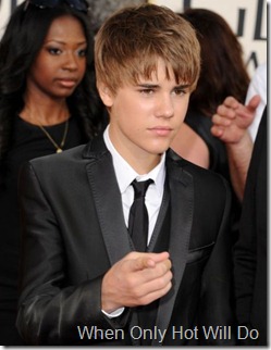 Golden-Globes-2011-Justin-Bieber-Got-a-Haircut-for-the-Occasion