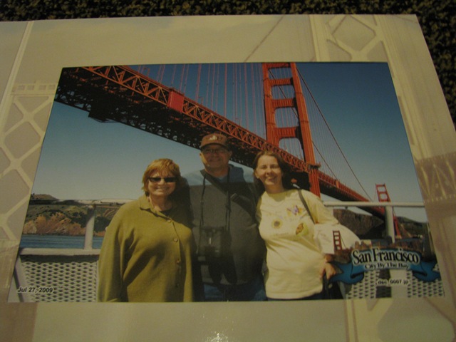 [3455 Patty Bill Karen sailing under The Golden Gate Bridge[2].jpg]