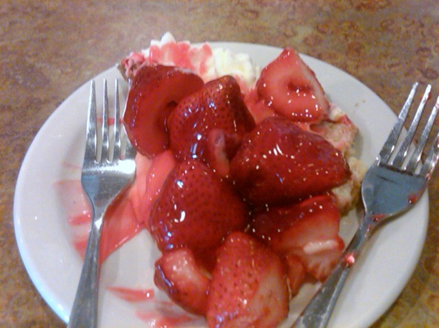 [8406b Strawberry Pie Perkins North Platte NE[2].jpg]