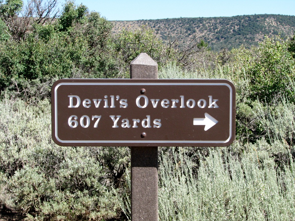 [6103  Black Canyon of the Gunnison National Park South Rim Rd Devil's Overlook CO[3].jpg]