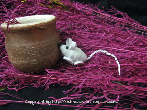 3d-Quilled-white-mouse