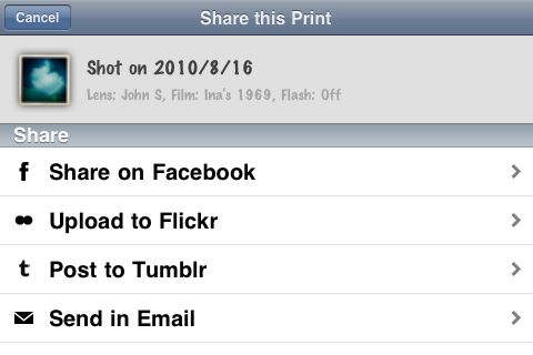 可將選定之相片分享至Facebook、Flickr、Tumblr...