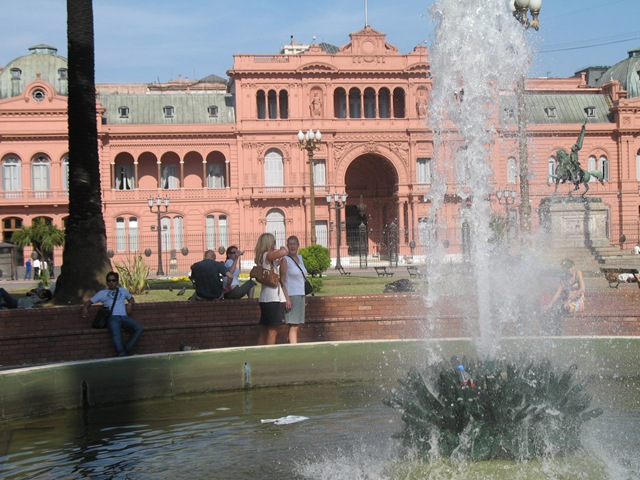 [Buenos Aires - Casa Rosa eller Rosada Presidentpalasset[3].jpg]