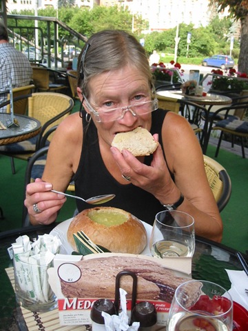[Karlovy Vary - CZ - Suppe i brød[3].jpg]