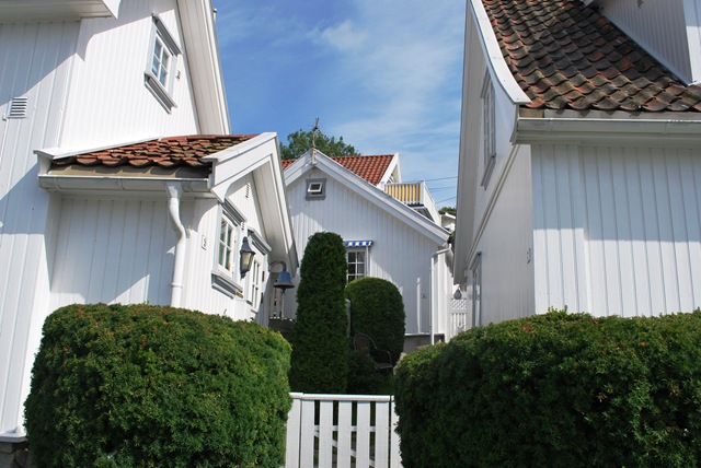 [OsloBG - Visit to Dröbak - Typical Houses[3].jpg]