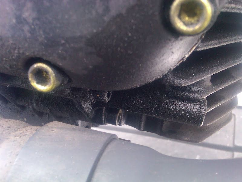 Leaking Oil Filler Cap BMW R1200R R1150R/T F800 K1200R R1100R/T