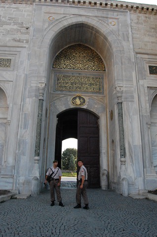 [Turkia 2009 - Estambul - Palacio de Topkapi - 003[2].jpg]