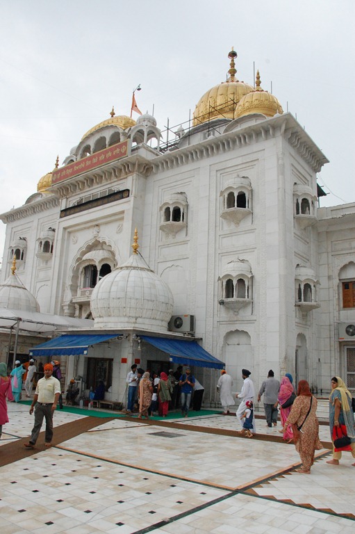 [India 2010 -  Delhi  - Templo Sikh  , 13 de septiembre   34[3].jpg]