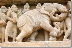 India 2010 -Kahjuraho  , templos ,  19 de septiembre   94