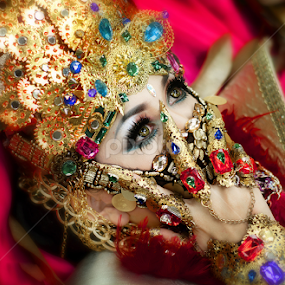 by Preman'agung Photo'work - People Portraits of Women