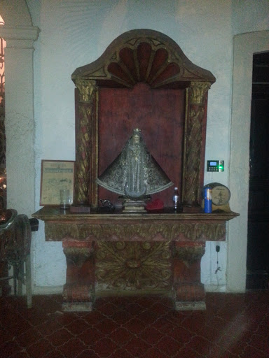 Altar Virgen 1