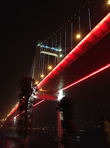 Li Jia Tuo Bridge on Yangtze, Chongqing