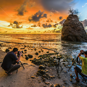 Chasing The Moments by Waily Harem - People Professional People
