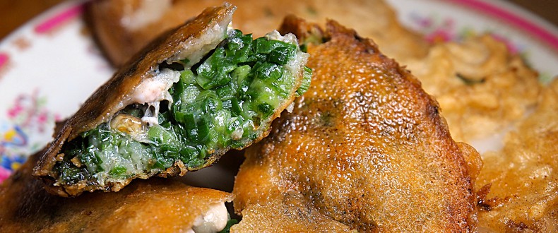 三角窗炸粿 二林第一公有市場美味蚵炸